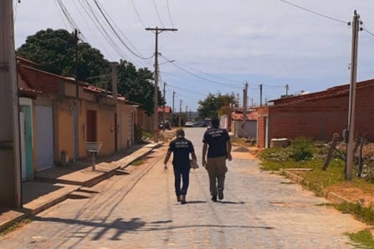 Polícia prende homem suspeito de matar idoso a facadas em povoado no sudoeste da Bahia