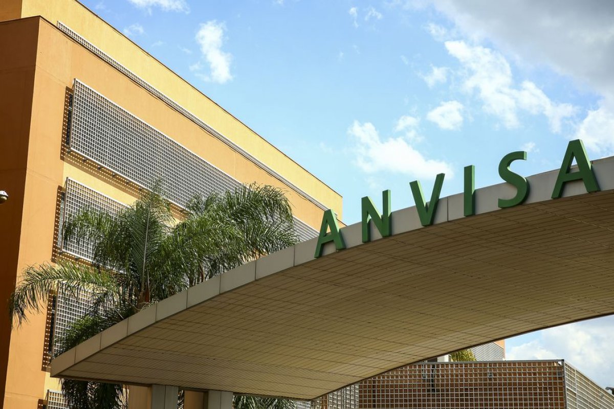 Anvisa afirma que testes para diagnóstico da Covid-19 não atestam proteção vacinal