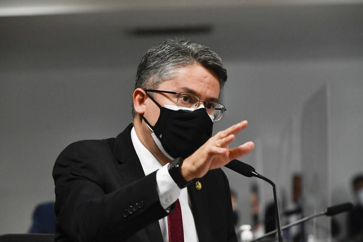 CPI: senador Alessandro Vieira diz que vai protocolar representação contra Heinze