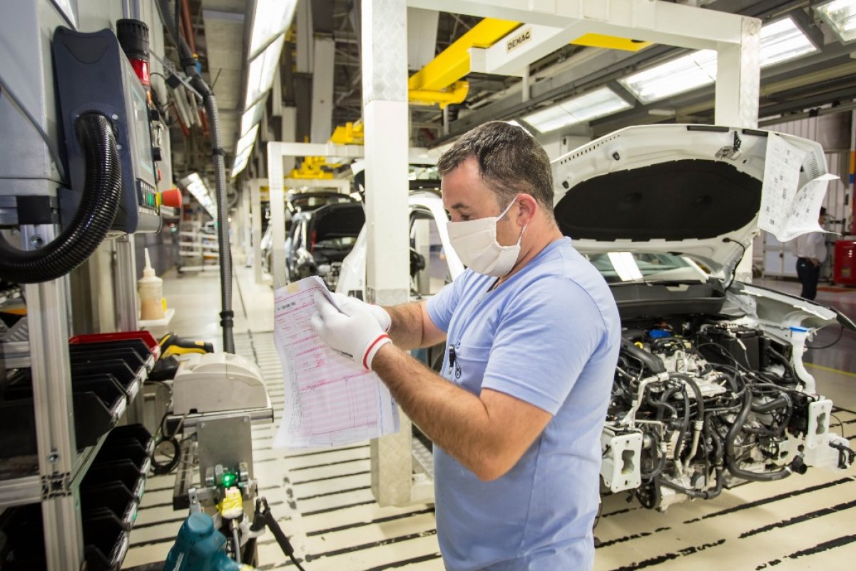 Falta de peças prejudica recuperação da indústria automotiva, diz Anfavea 