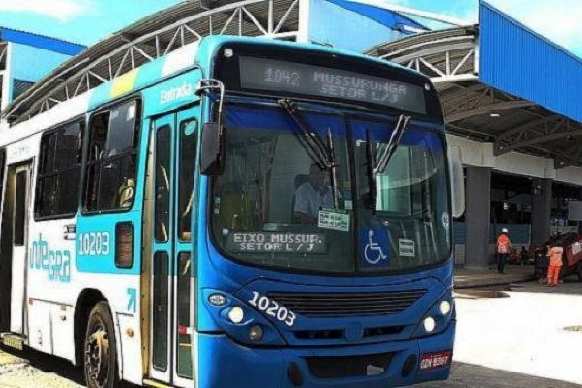Ônibus da PMS retidos pela Justiça são liberados após liminar