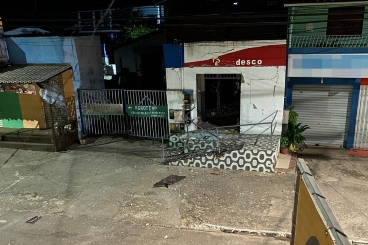 Homens armados atacam posto bancário em Barra de Pojuca, em Camaçari