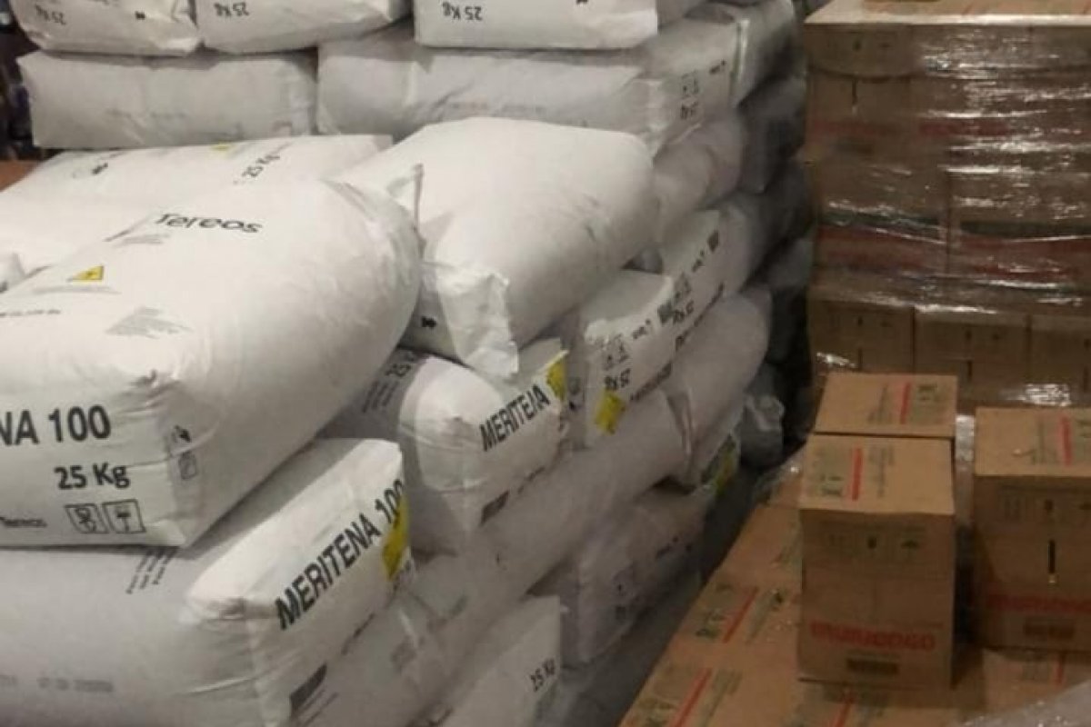 Carga de amido de milho roubada em Sergipe é recuperada na Bahia 