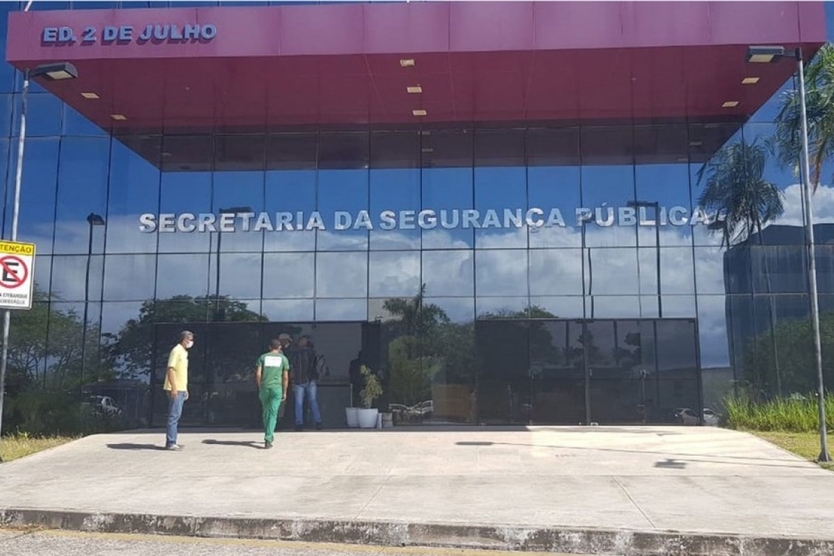 Bahia: 54 novos investigadores da Polícia Civil são nomeados e 611 reservistas da PM são convocados 