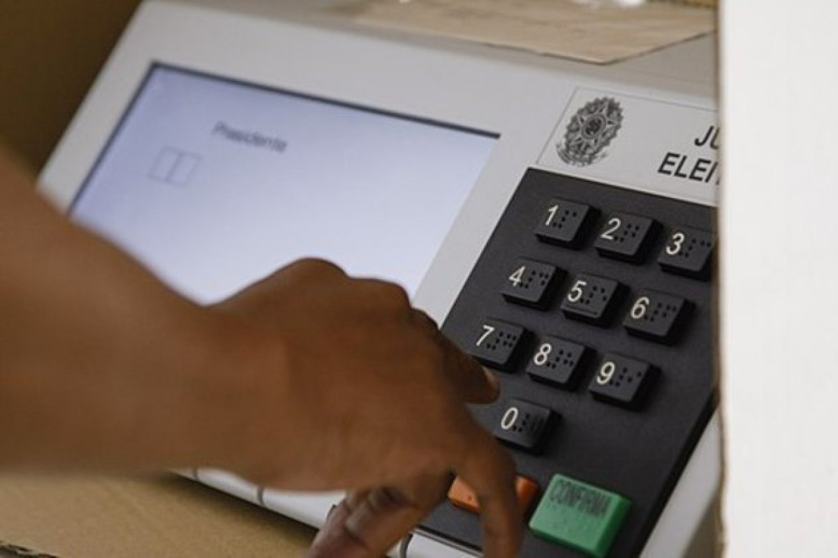 TSE convida deputados à conhecerem sistema eletrônico de votação