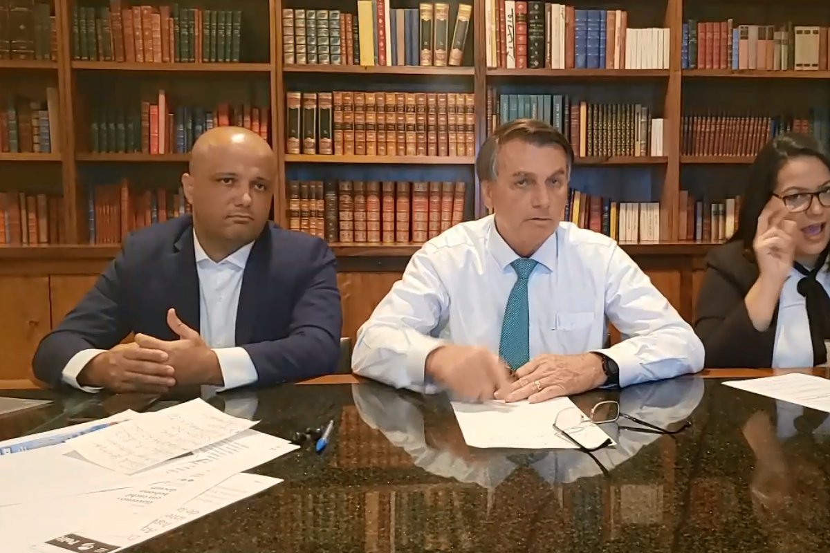 "Ele é uma vergonha", diz Bolsonaro sobre Witzel, na CPI da Covid-19 