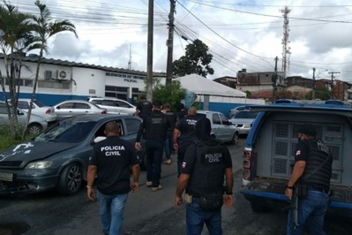 Operação Lilith cumpre mandados de prisão na Região Metropolitana de Salvador 