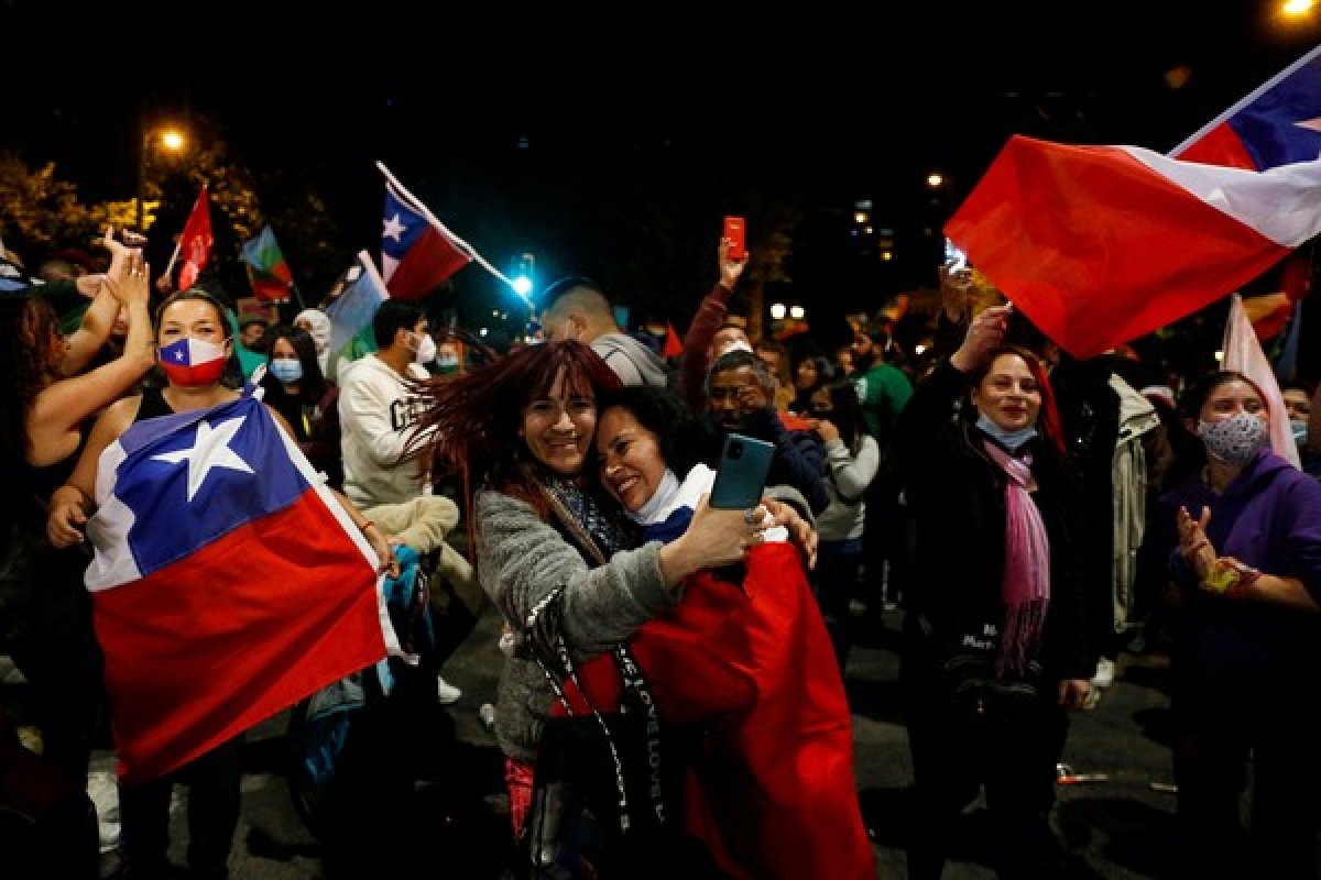 Assembleia para nova Constituição do Chile terá sua primeira sessão em 4 de julho, afirma Pinera