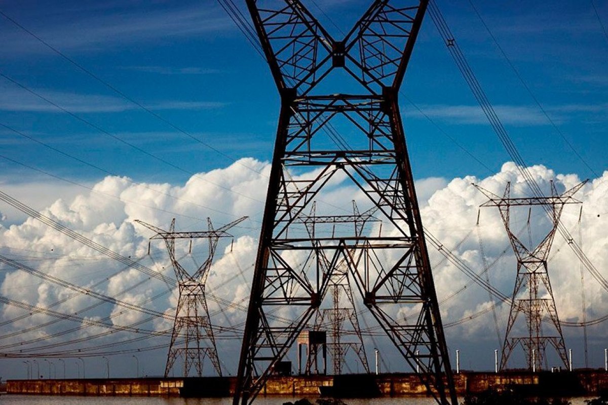 Câmara vota MP da privatização da Eletrobras nesta segunda-feira (21)