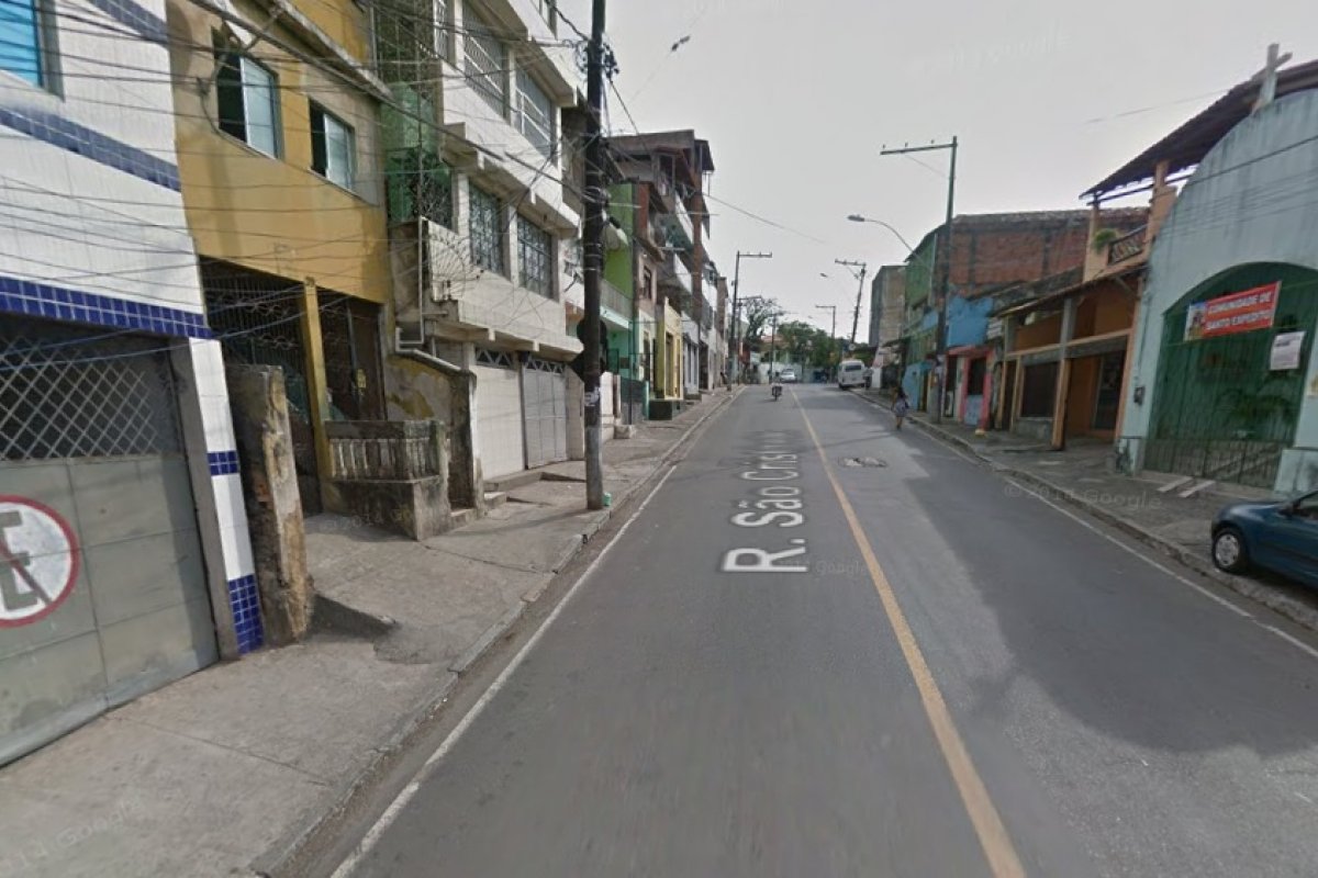 Trânsito é interditado na Ladeira de São Cristóvão para realização de obra, em Salvador 