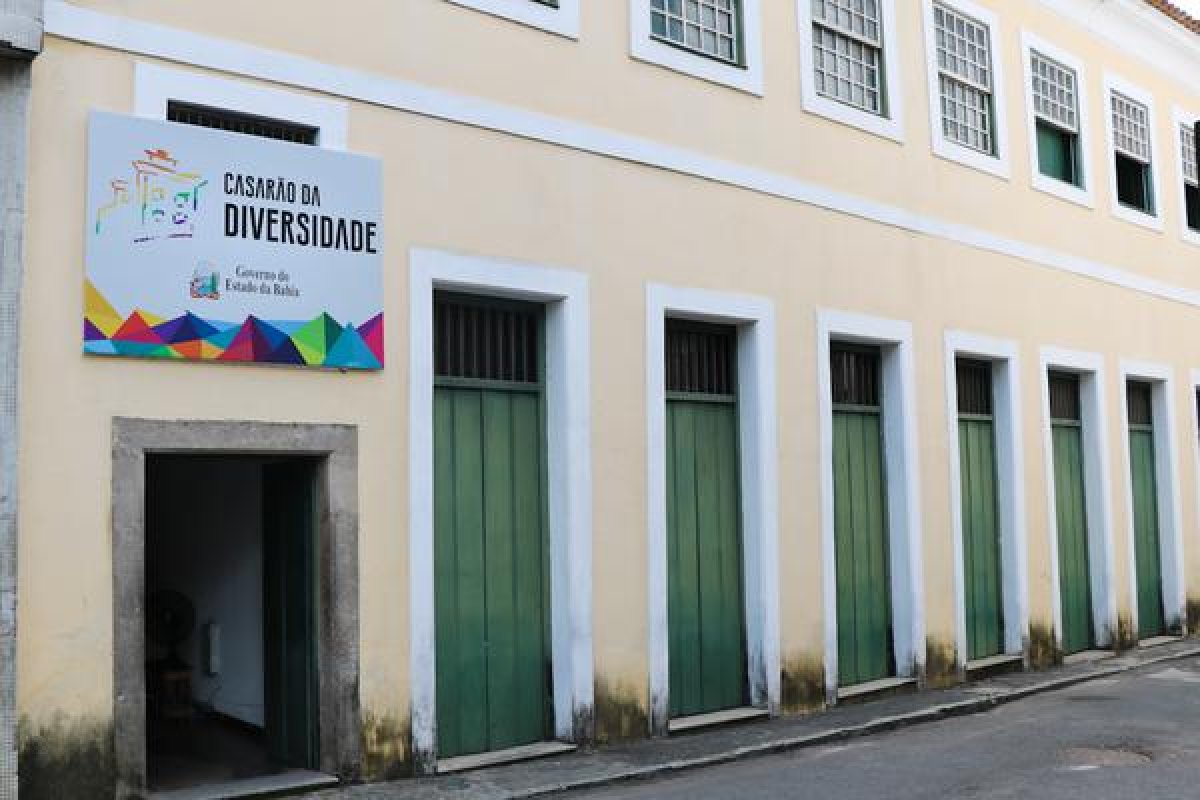 Mais de dois mil atendimentos foram feitos em 2021 para população a LGBTQIA+ na Bahia