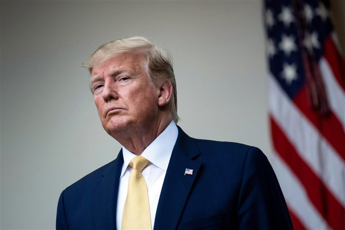  Trump proíbe cigarros eletrônicos com sabor