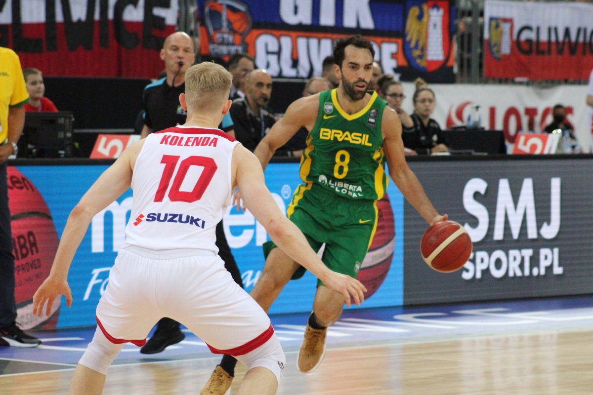 Seleção masculina luta para evitar que Brasil fique de fora do Basquete nos Jogos Olímpicos 