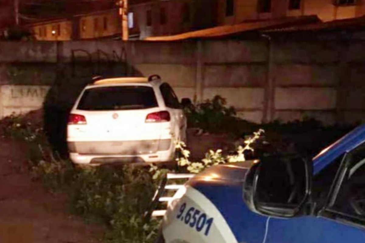 Quatro carros roubados são recuperados pela polícia em cidades da Bahia