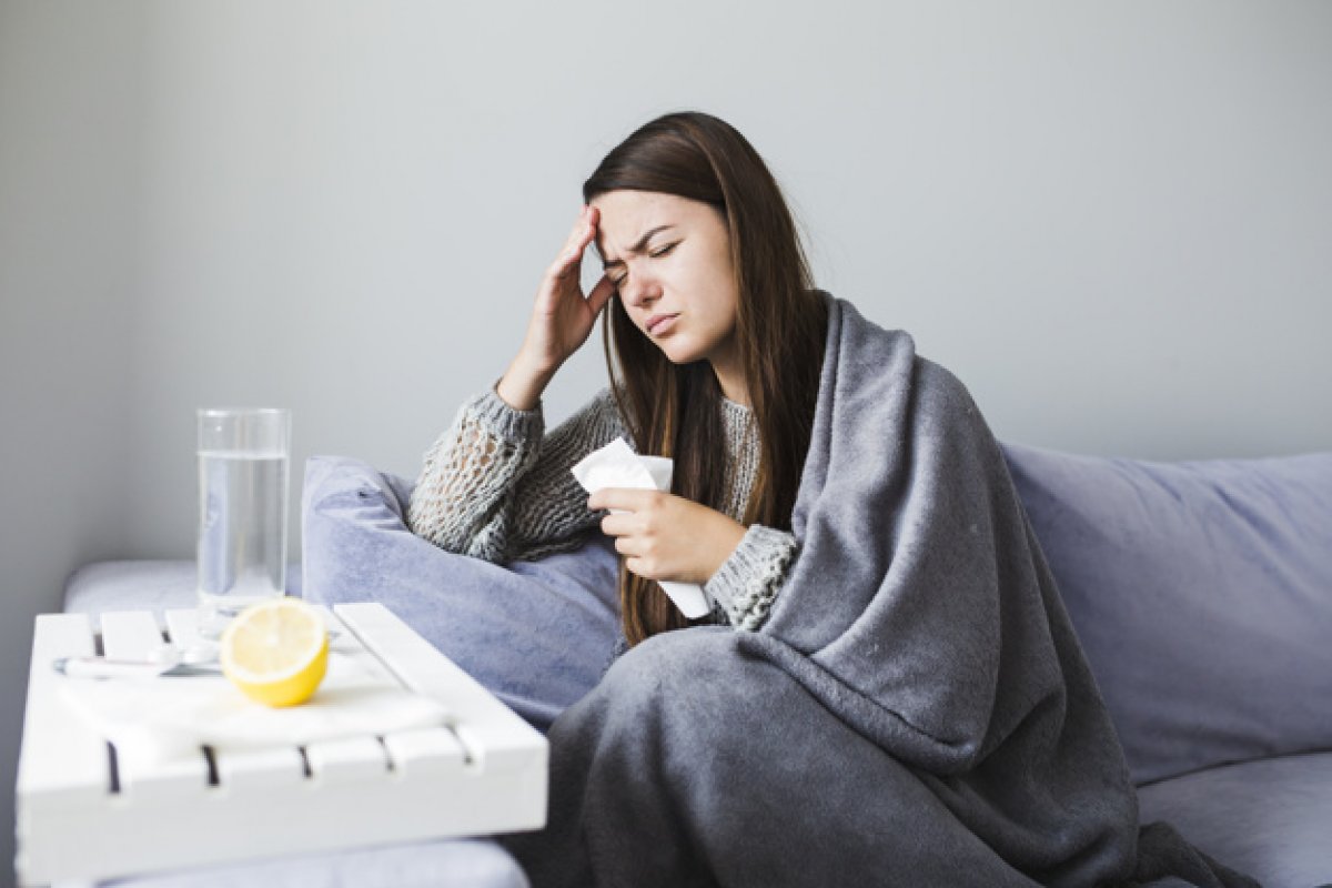 Temperatura caiu: entenda a diferença entre rinite, resfriado, gripe comum e Covid-19