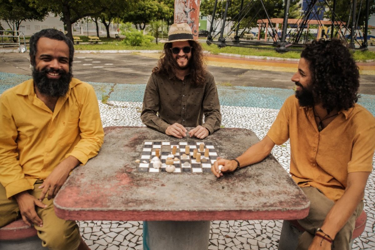 The Baggios lança videoclipe de com participação de Siba