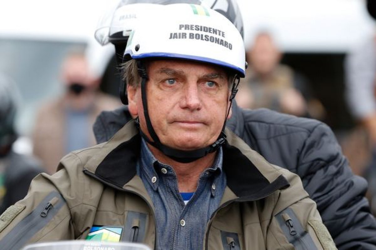 Mesmo com pressão do setor turístico, Bolsonaro descarta retomada do horário de verão