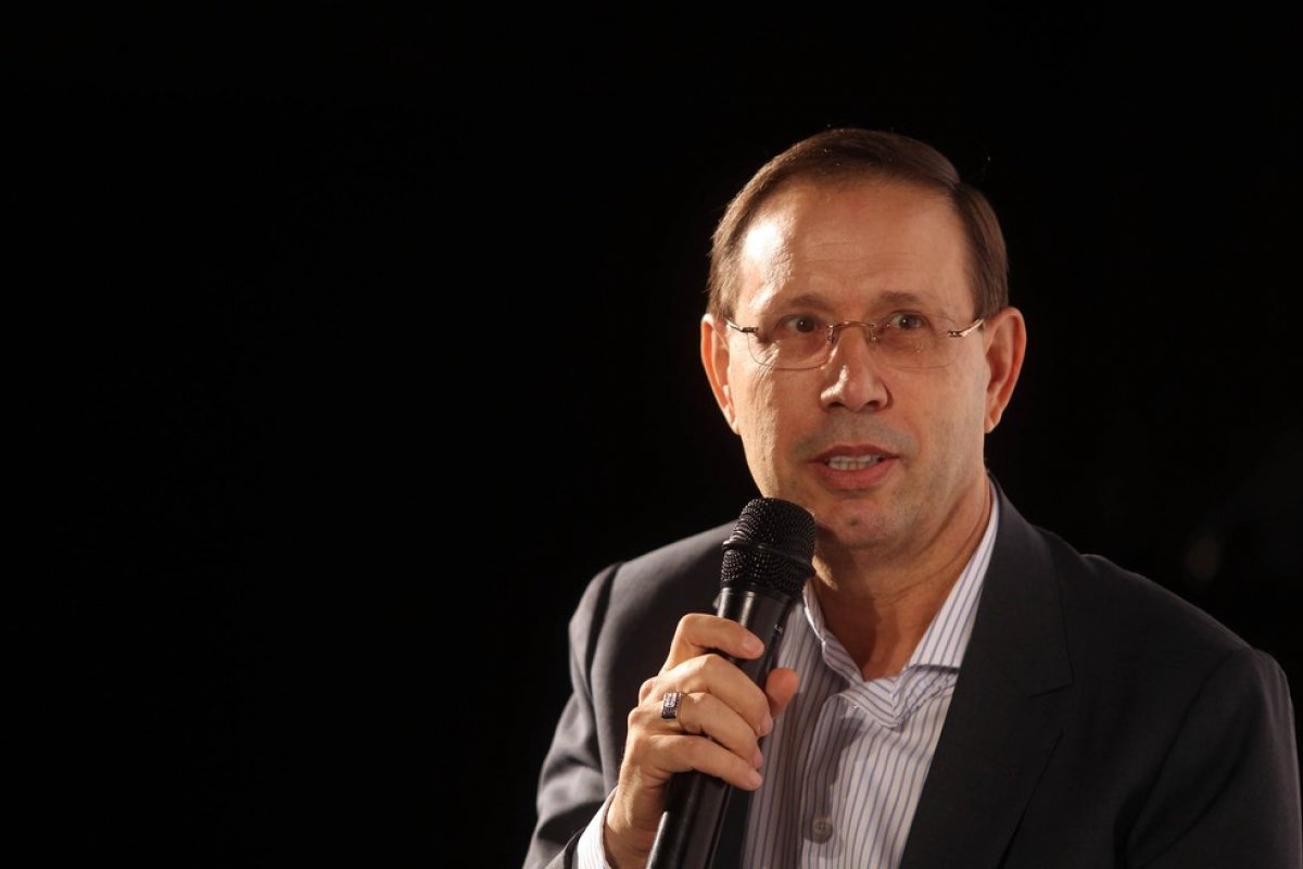 CPI da Covid identifica conexão entre Wizard e dono de empresa investigada por contrato de vacina Covaxin