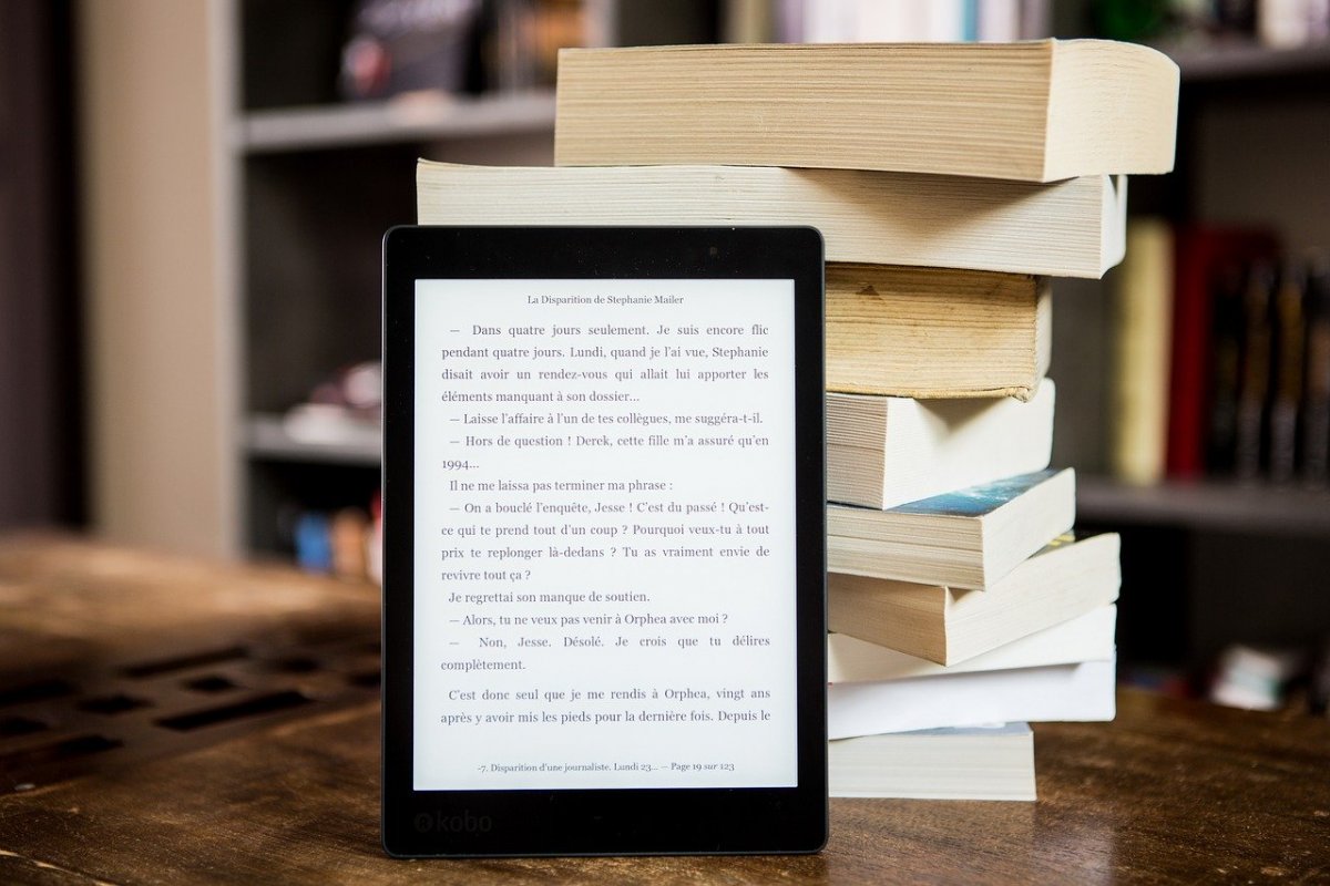 Pesquisa revela que faturamento do mercado editorial com livros digitais apresentou aumento real de 36% em 2020