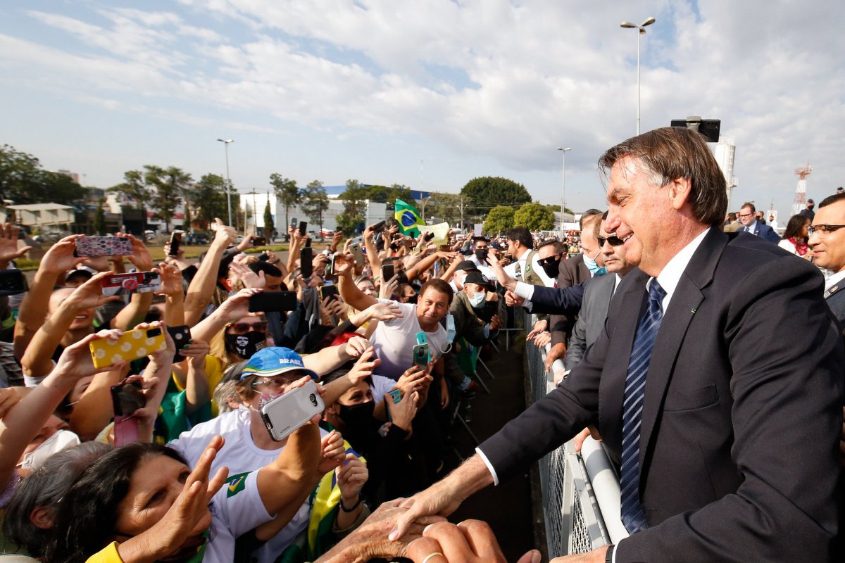 Reprovação ao governo Bolsonaro aumenta, diz levantamento do CNT