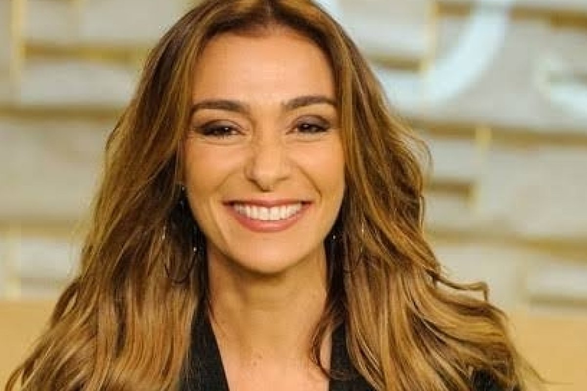 Conhecida por pregar o distanciamento social nas redes sociais, Mônica Martelli se pronuncia após ir ao aniversário de Marina Ruy Barbosa