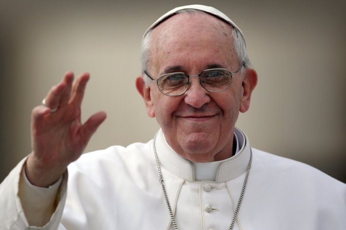 Vaticano comunica que Papa Francisco segue se recuperando, mas ainda não está pronto para alta 