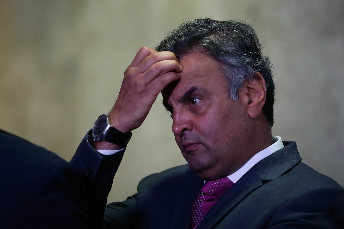 Justiça Federal paulista ordena bloqueio de R$ 128 milhões de Aécio Neves