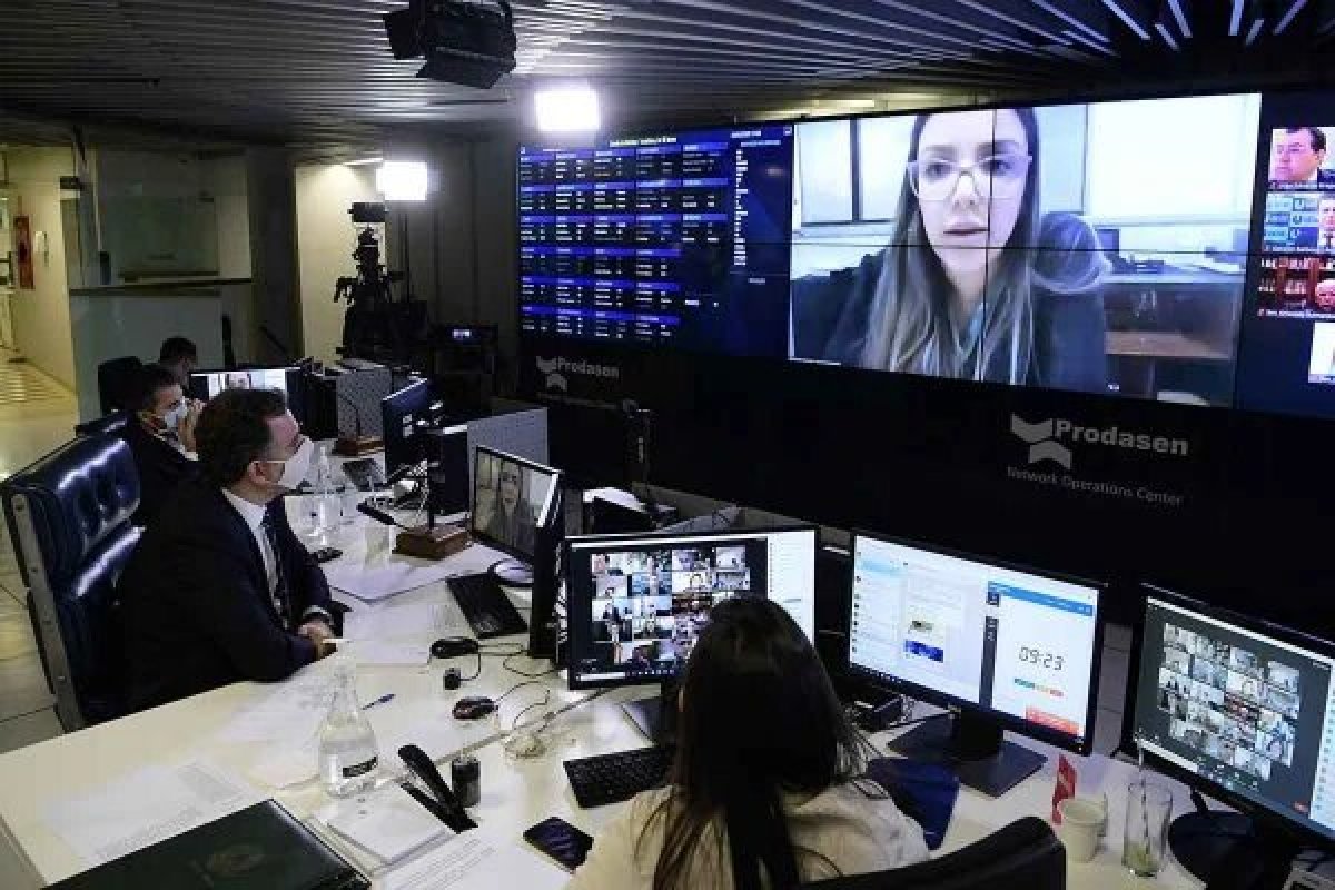 Diretora da Precisa pede ao STF, as vésperas da CPI, direito de não depor