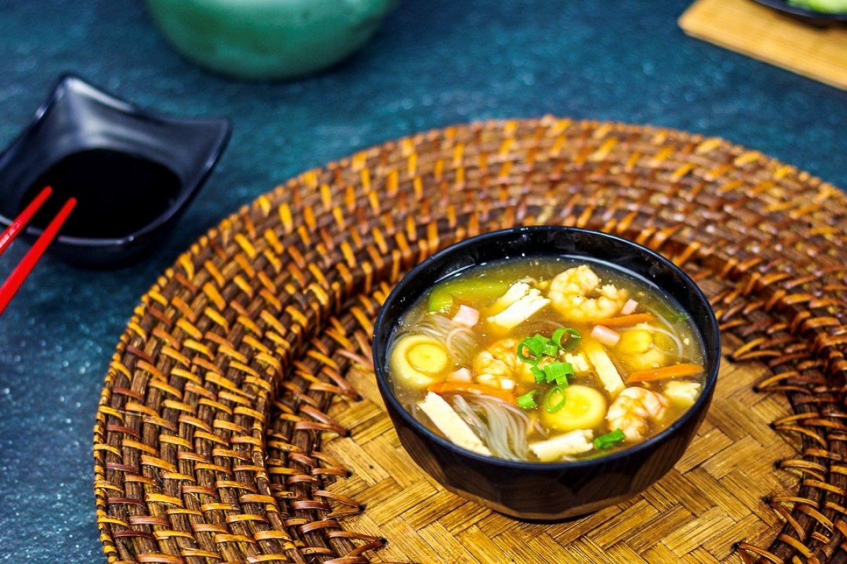 Yan Ping apresenta sopas orientais para os dias de inverno 