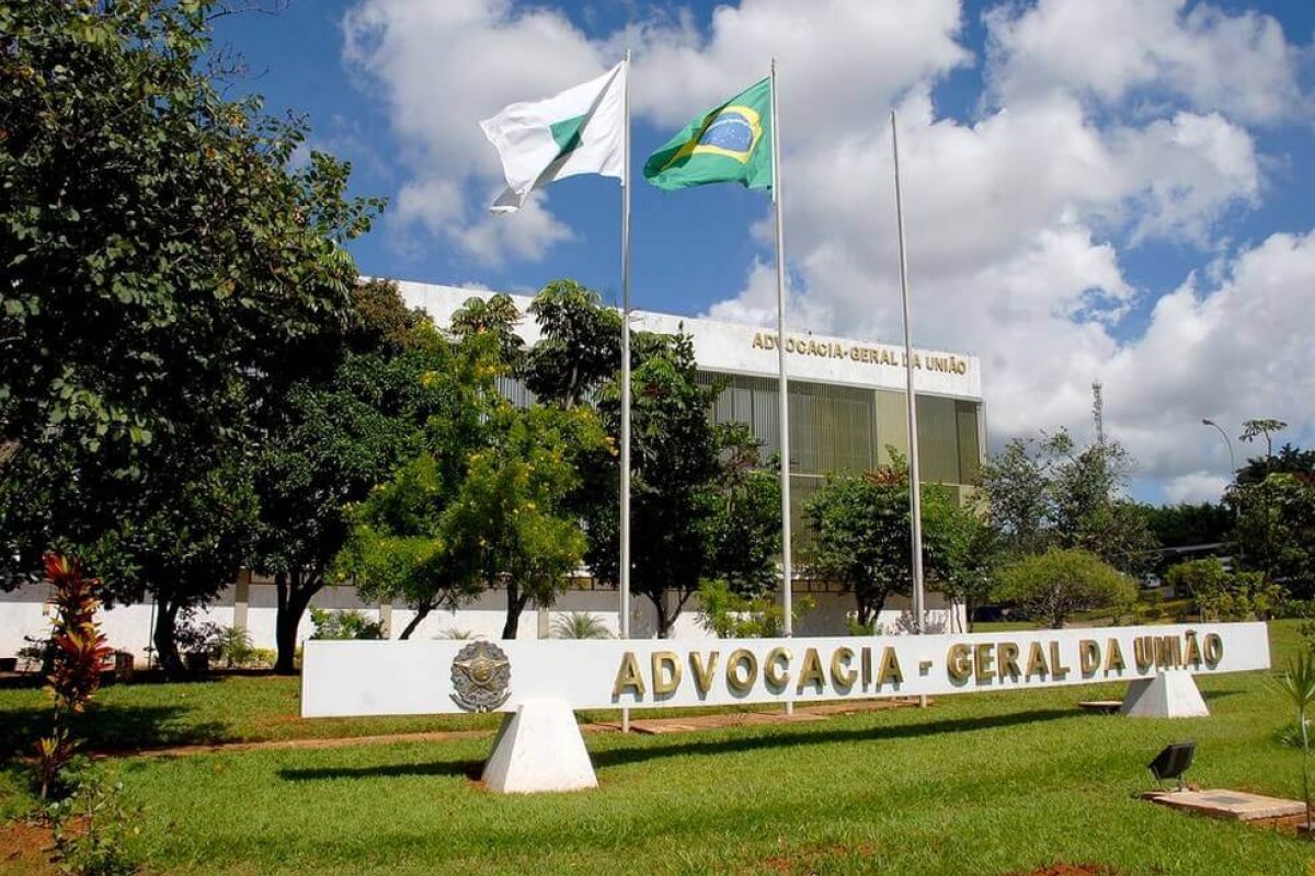 Votação que define lista sêxtupla é iniciada nesta quinta-feira (15)