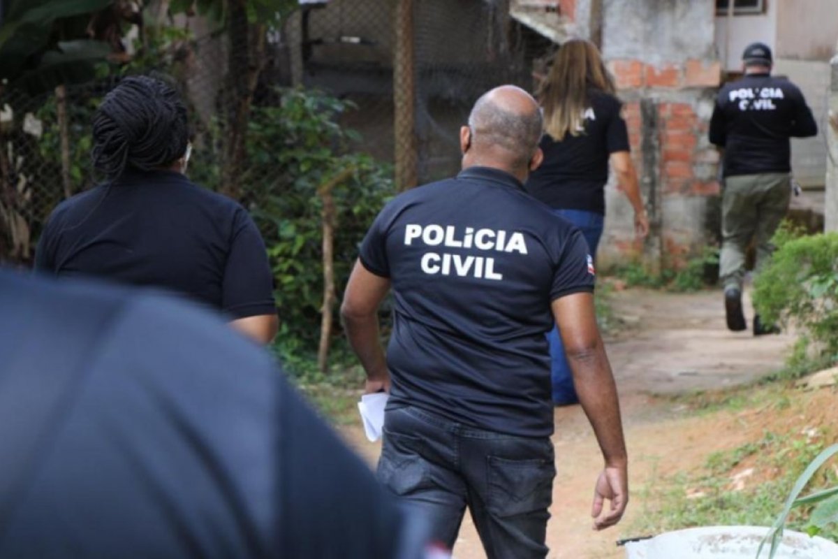 Operação de combate a crimes contra crianças e adolescentes prende pessoas da mesma família 