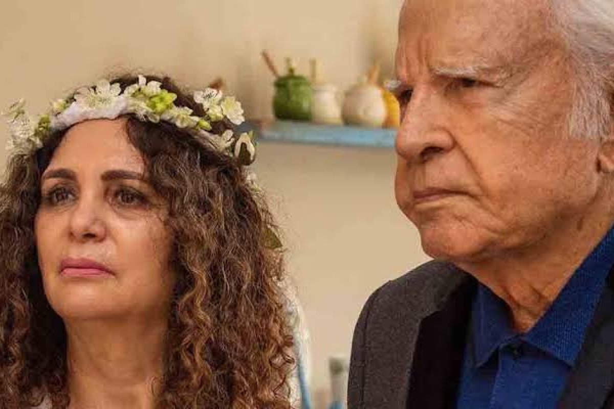Filhos de Cid Moreira entram com ação contra a madrasta e pedem a interdição do pai que apresenta sinais de demência 