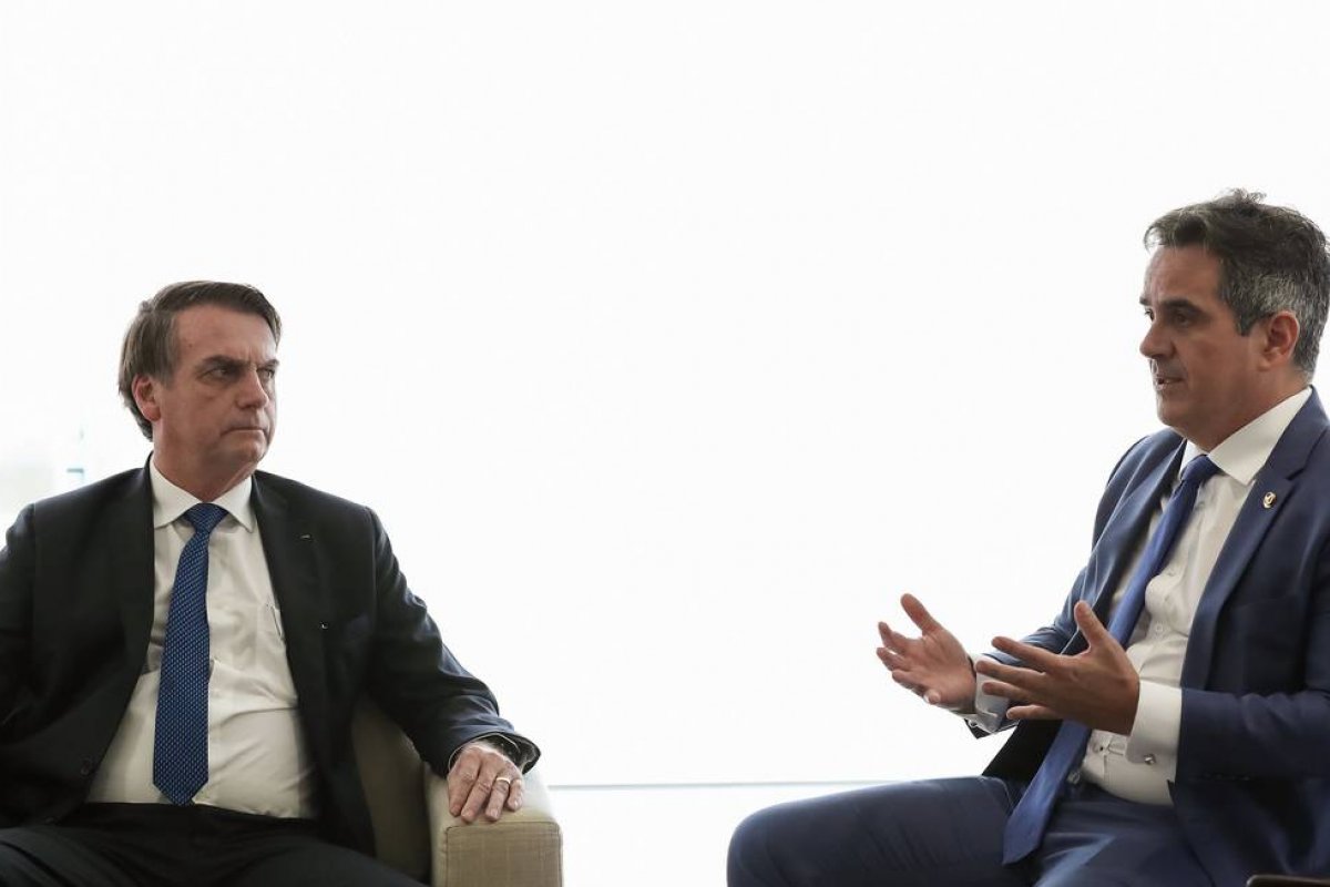  Bolsonaro diz que nasceu do Centrão 