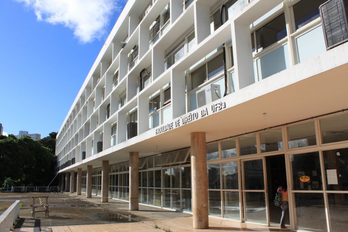 Faculdade de Direito da UFBA vai sediar  o II Seminário de Atualidades em Direito Tributário