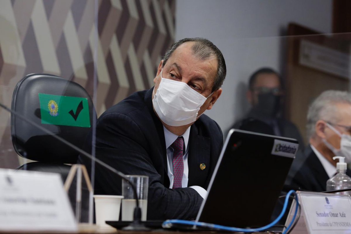 Omar Aziz anuncia novo convidado para depor em CPI da Covid após recesso dos senadores