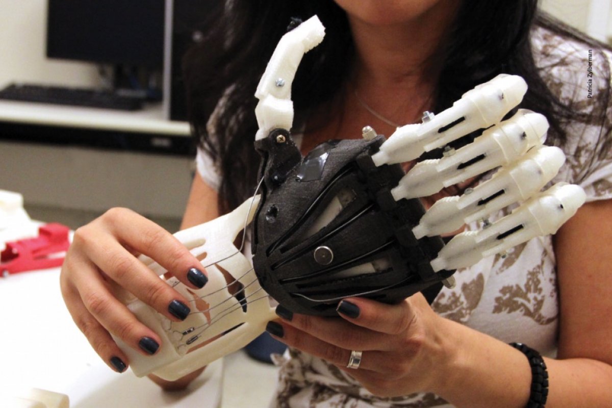 Instituto Nacional vai aumentar produção de próteses de impressora 3D 