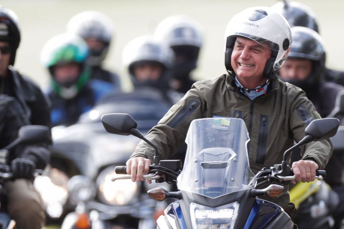Motos ficam isentas de pedágios em duas rodovias federais até dezembro