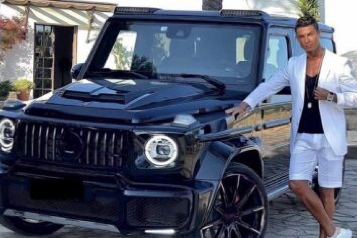 Cristiano Ronaldo ganha Jipe da esposa avaliado em 2 milhões de reais 