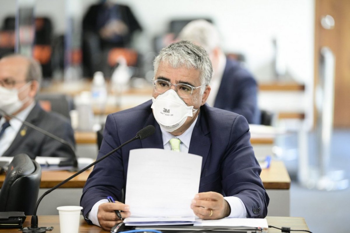 Para Eduardo Girão, aumentar Fundo Eleitoral na pandemia é "desrespeito"