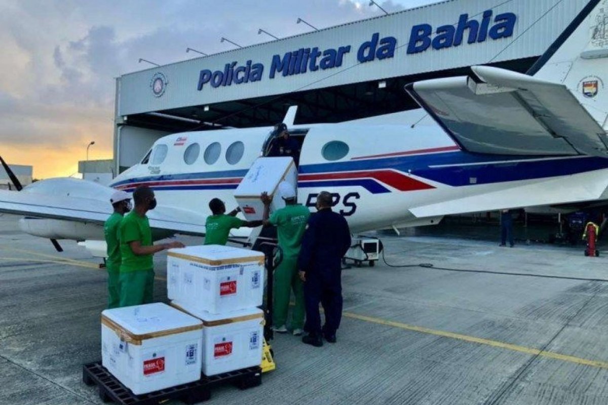 Governo Federal envia mais de 253 mil doses de vacinas contra a Covid-19 à Bahia 