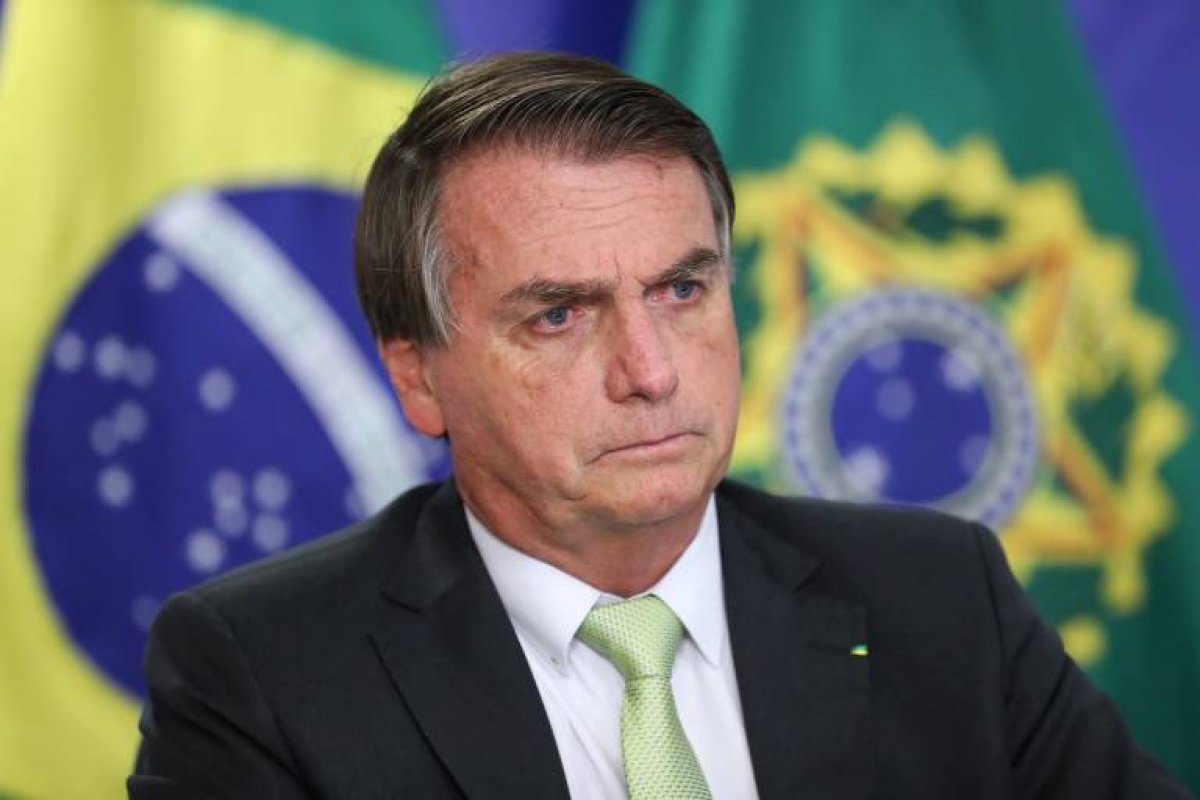 Vídeo: presidente Bolsonaro xinga ministro Barroso