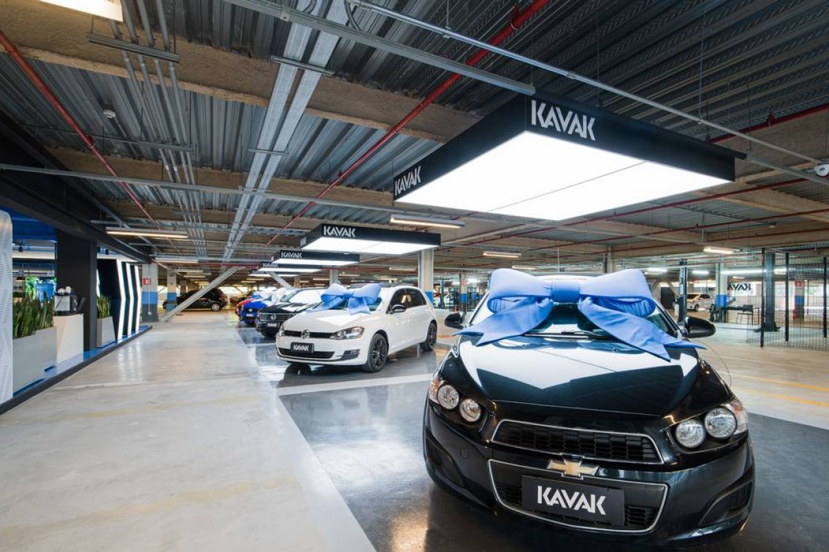 Venda de carros usados cresce 54,7% nos primeiros sete meses do ano