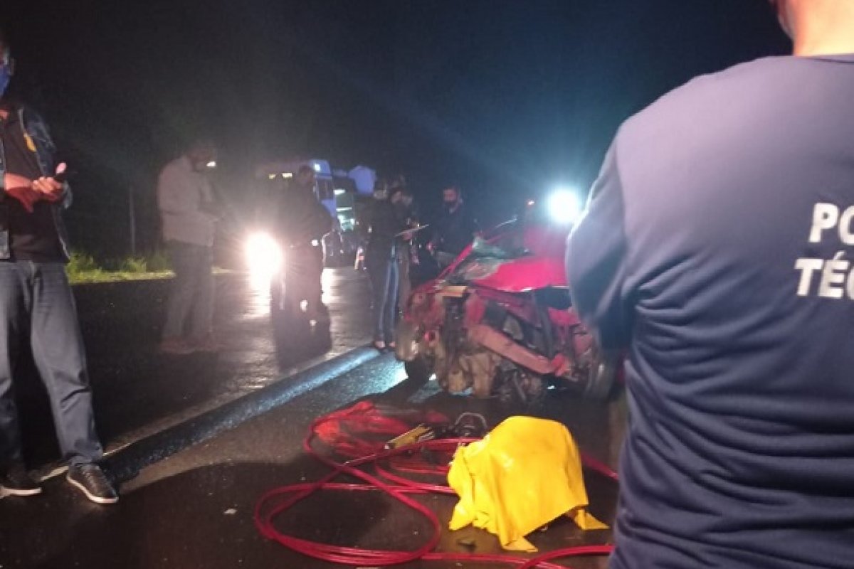 Comerciante morre em acidente na BR-101 na noite desta sexta-feira (6)