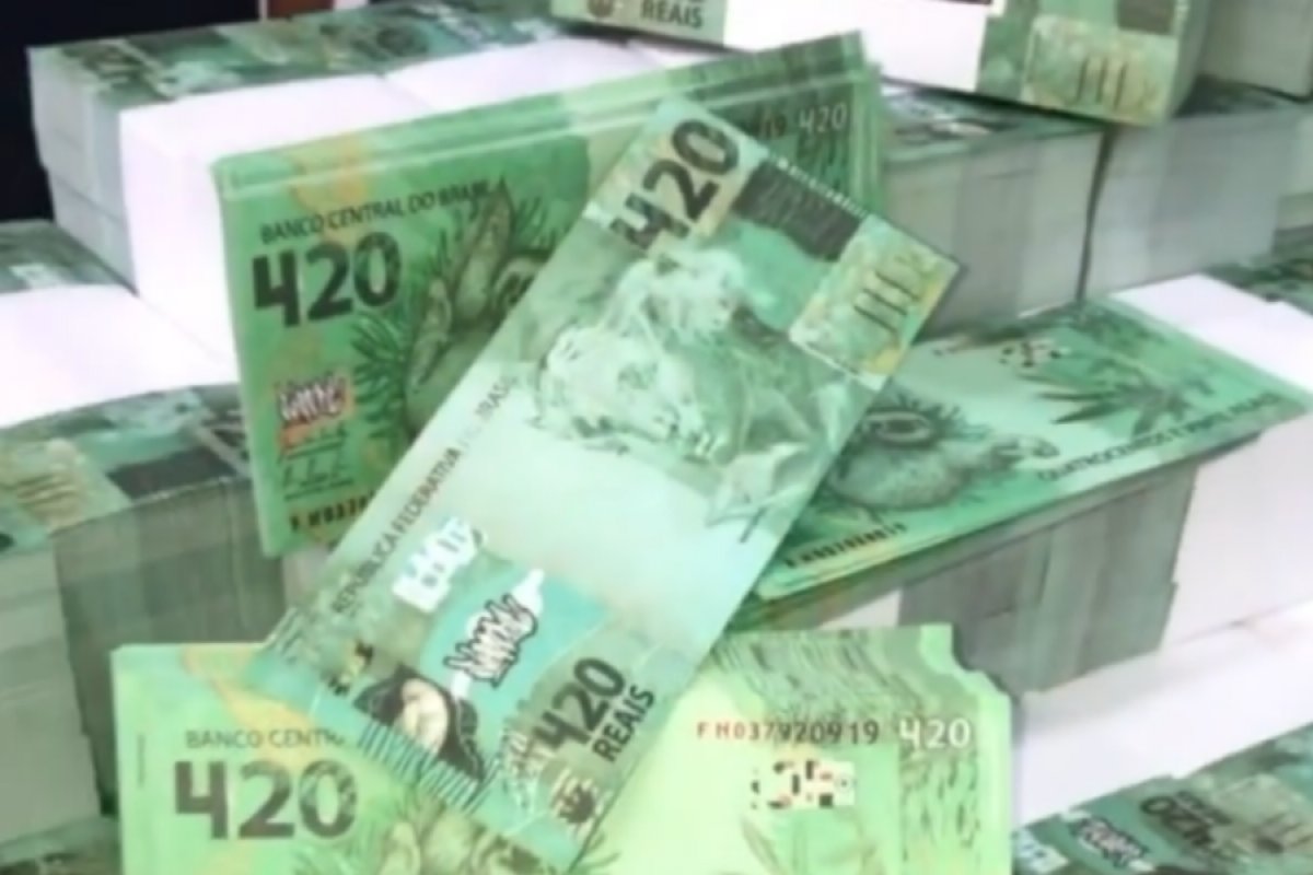 Idoso que recebeu nota falta de R$ 420 como pagamento de empréstimo será ressarcido
