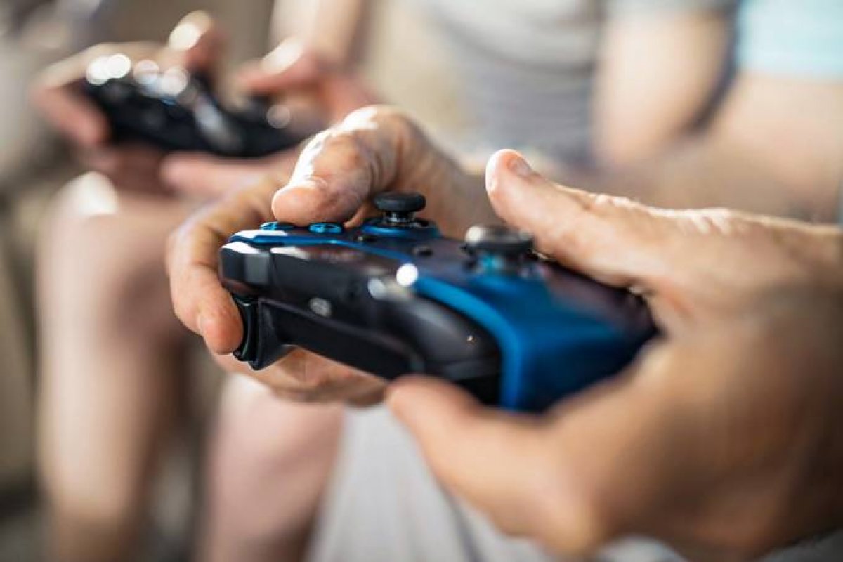 Bolsonaro reduz imposto de videogames e jogos pela terceira vez
