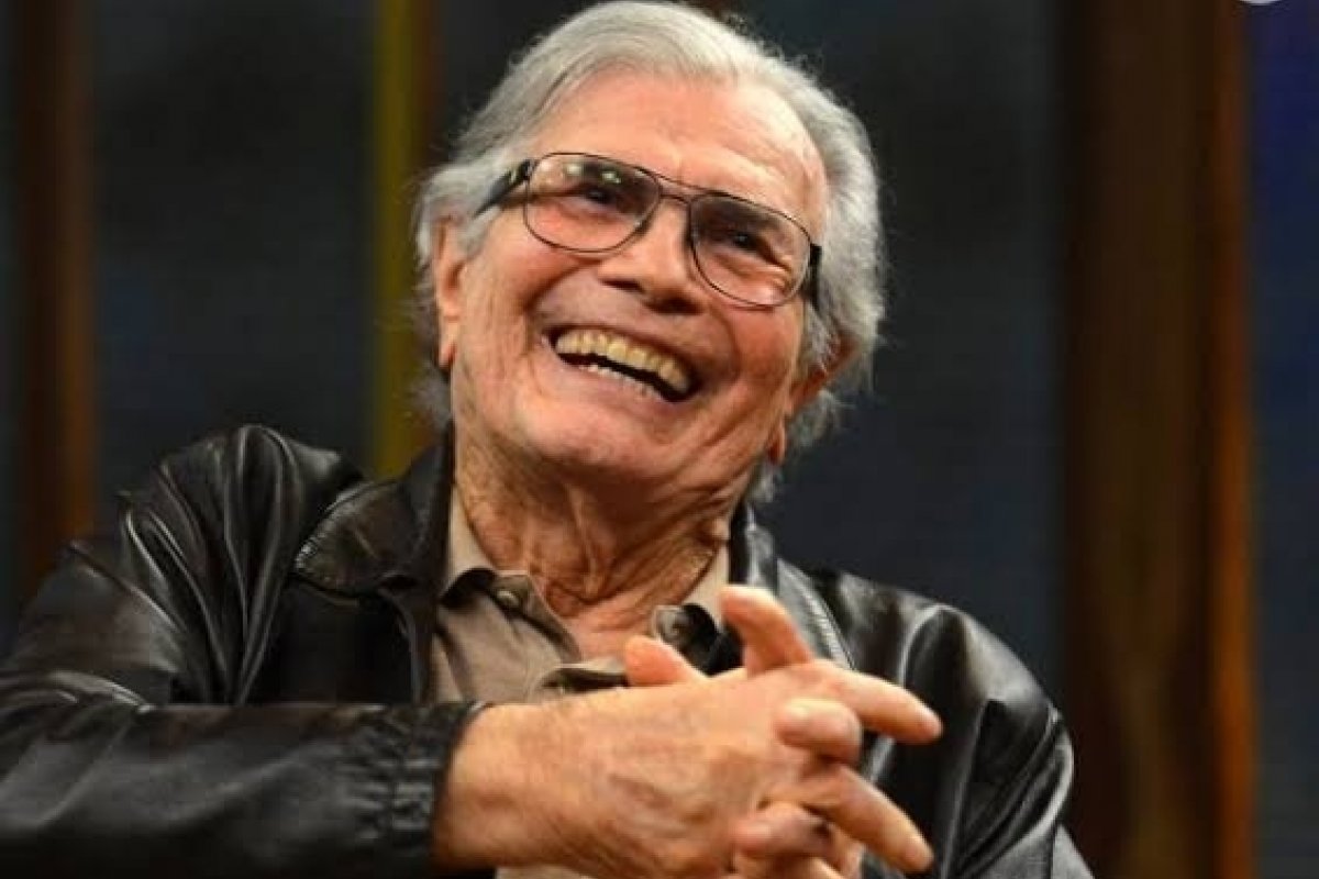 Famosos prestam homenagens e lamentam a morte de Tarcísio Meira 