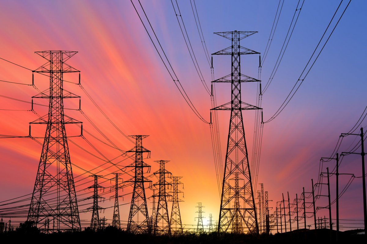Consumo de energia supera patamar pré-pandemia e pressiona setor elétrico