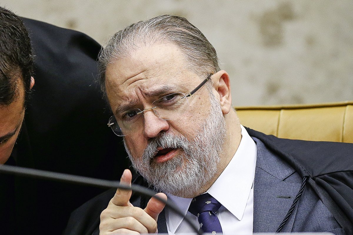 Justiça nega queixa-crime apresentada por Aras contra Conrado Hübner