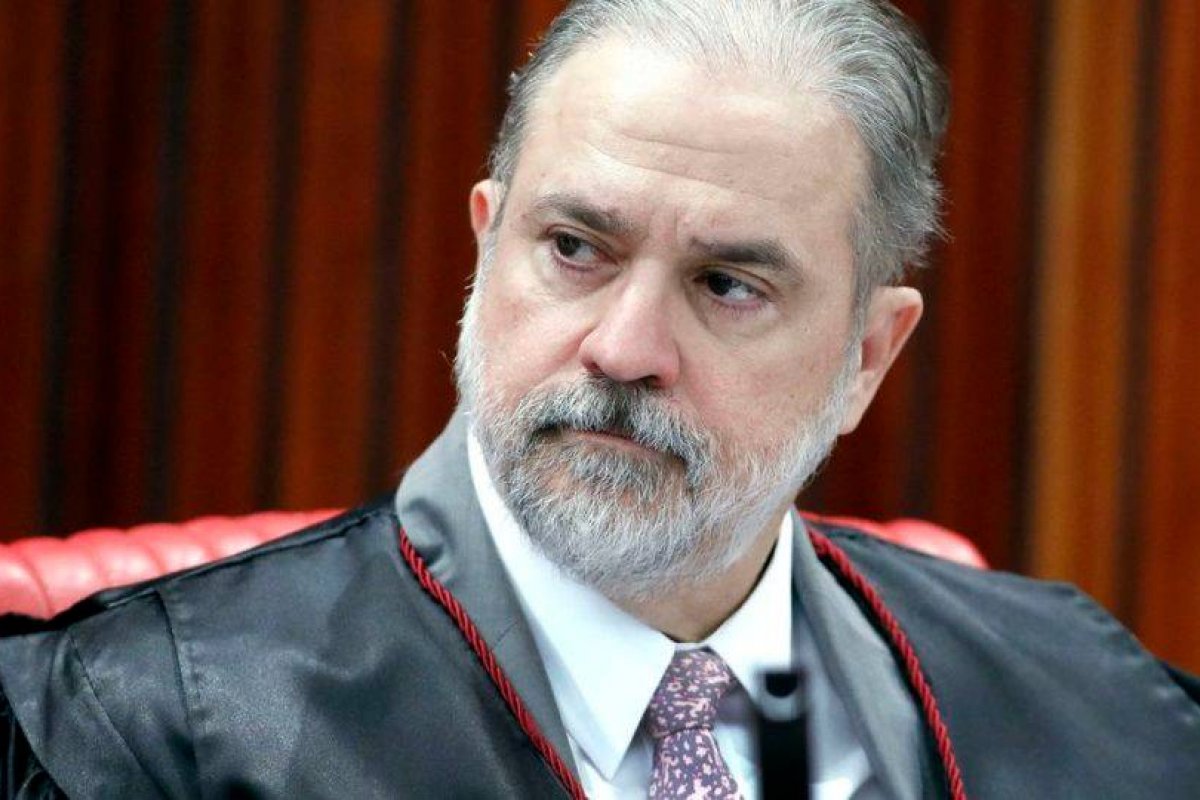 Em desabafo na PGR, Aras cita Janot: "Desmoralizado"