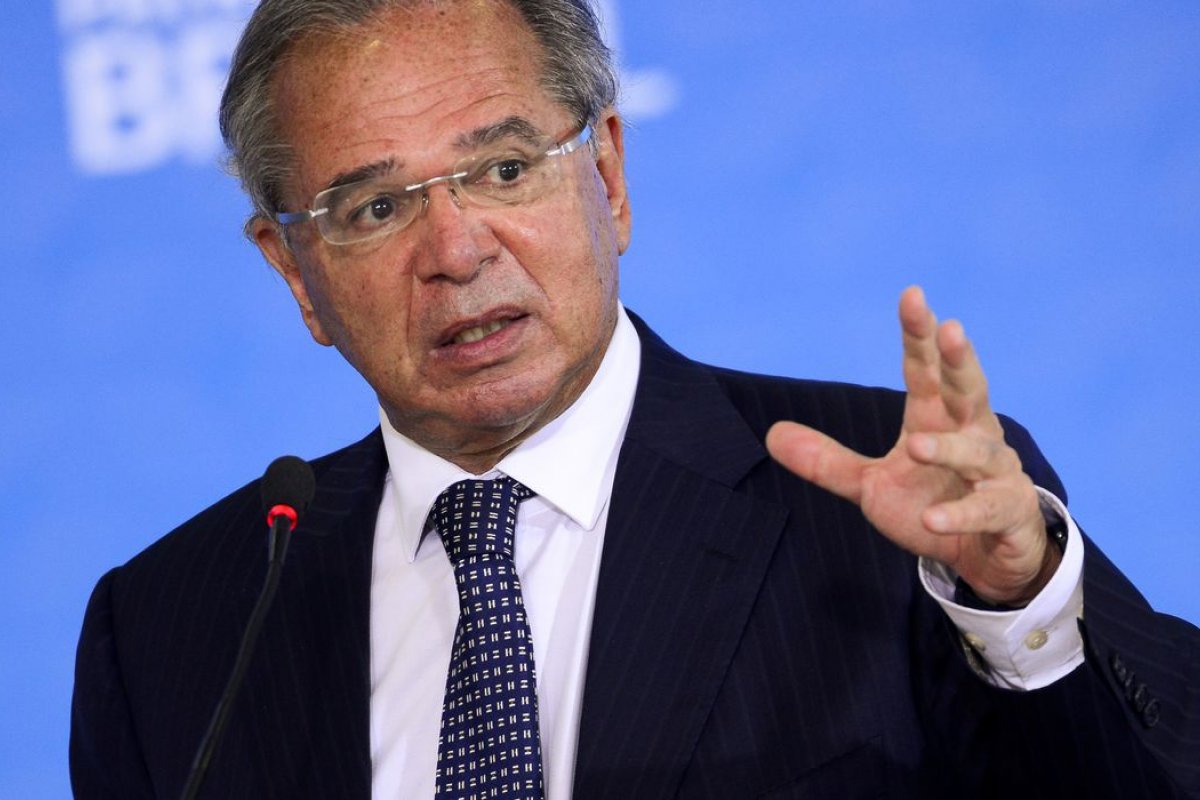 Paulo Guedes diz que pagar R$ 90 bi de precatórios seria inexequível diante da legislação
